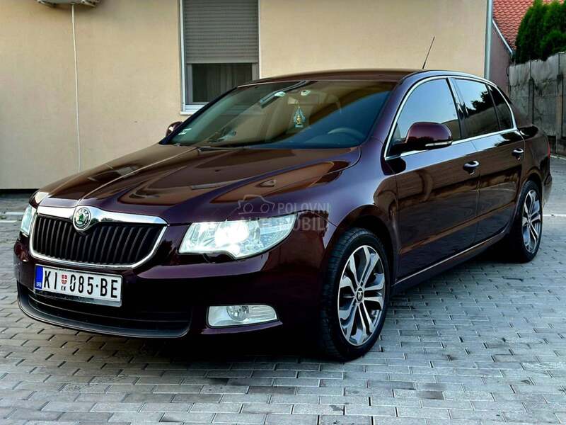 Škoda Superb 