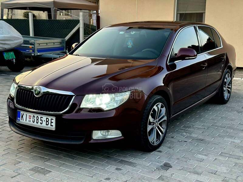 Škoda Superb 