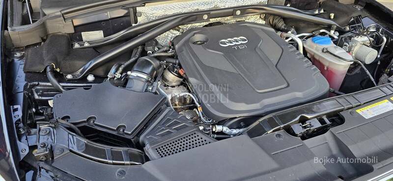 Audi Q5 2.0TDI S-LINE