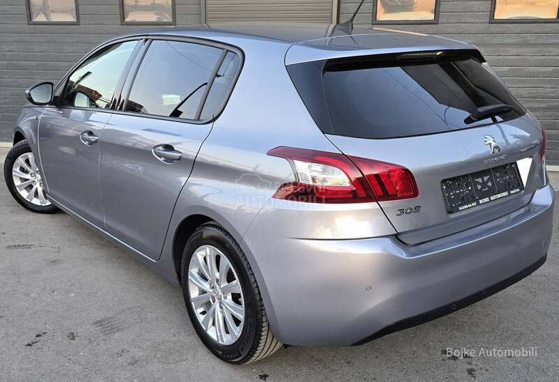 Peugeot 308 1.2b STYLE