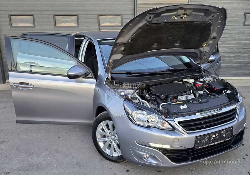Peugeot 308 1.2b STYLE