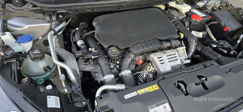 Peugeot 308 1.2b STYLE