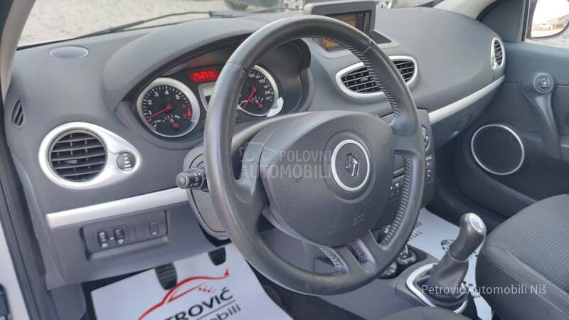 Renault Clio 1.2 /DINAMIQUE/NAV
