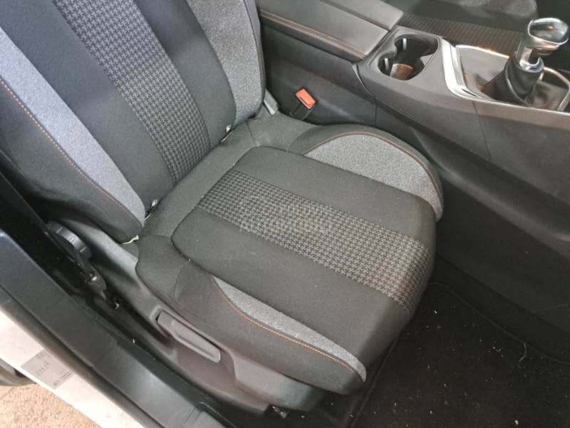 Peugeot 3008 1.5 HDI N1 5SEDIŠTA