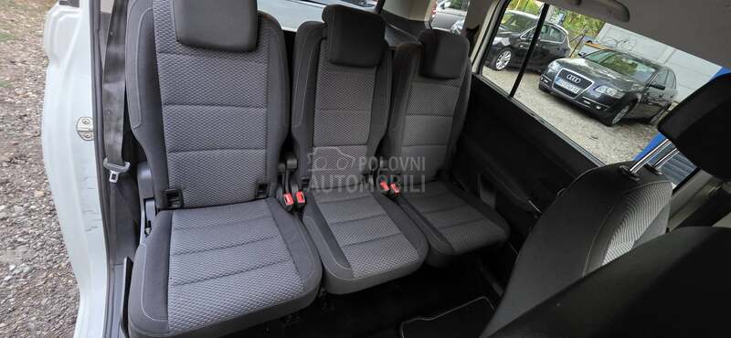 Volkswagen Touran 2.0 TDI