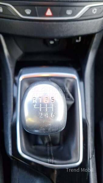 Peugeot 308 1.5 hdi 131hp