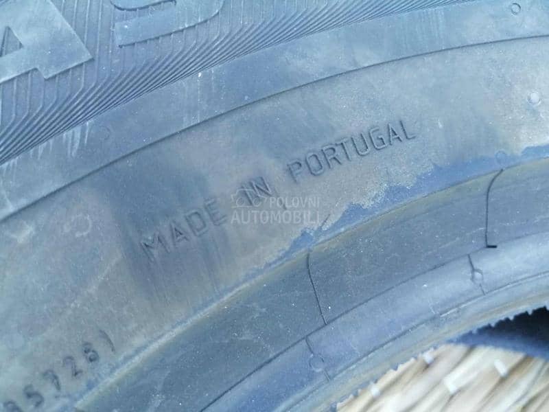 Semperit 215/65 R16 Zimska