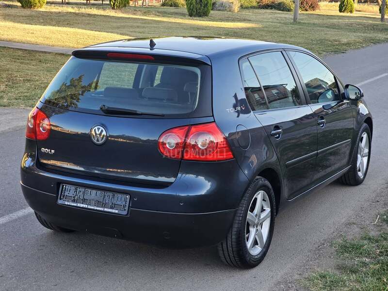 Volkswagen Golf 5 1.4