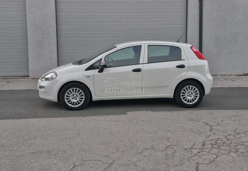 Fiat Grande Punto 1.3MJ N1 4SEDIŠTA