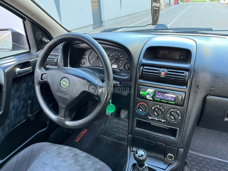 Opel Astra G 