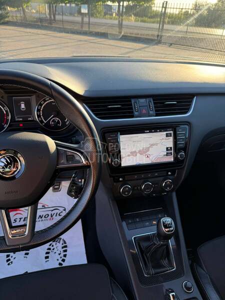 Škoda Octavia VRS CH