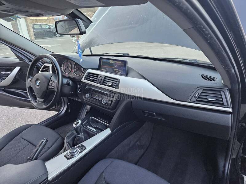 BMW 320 X DRIVE