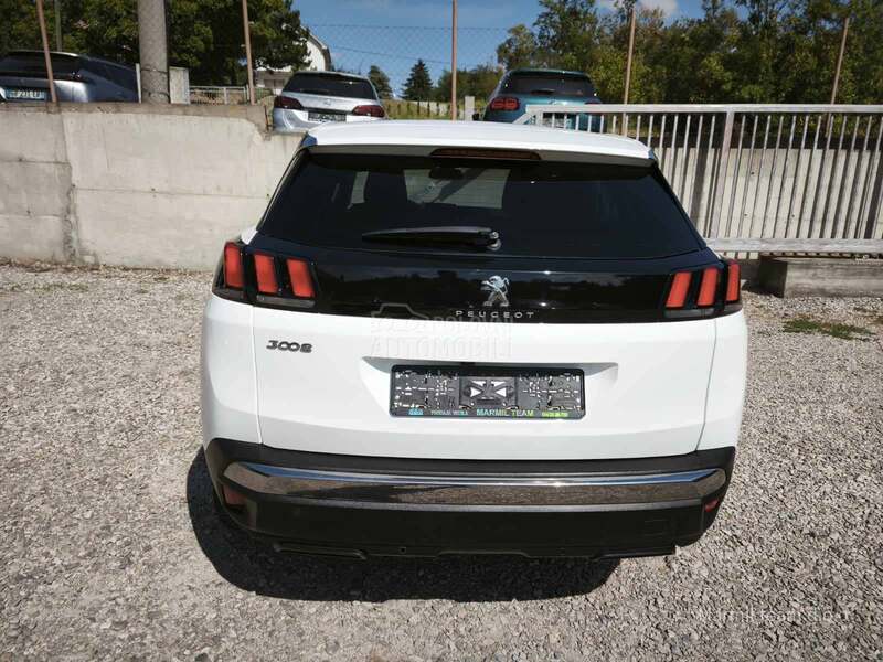 Peugeot 3008 1.5 Bluehdi Active