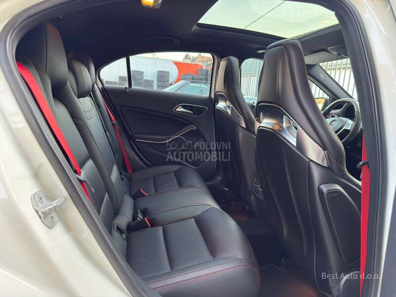 Mercedes Benz A 45 AMG Edition 1