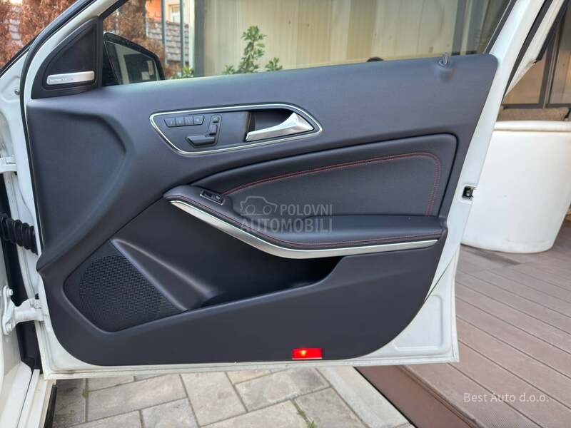 Mercedes Benz A 45 AMG Edition 1