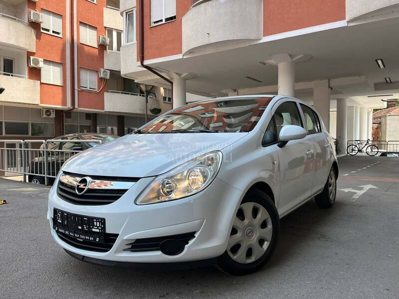 Opel Corsa D 1.2i ENJOY ŠWICA