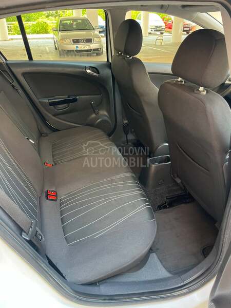 Opel Corsa D 1.2i ENJOY ŠWICA