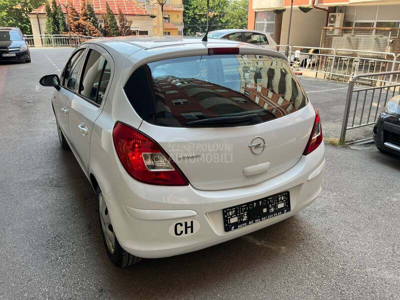 Opel Corsa D 1.2i ENJOY ŠWICA