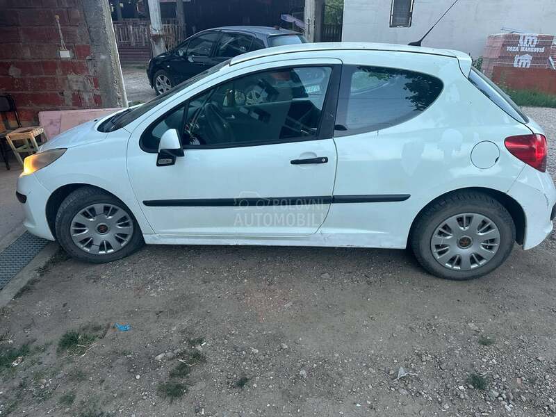 Peugeot 207 1.4 HDI