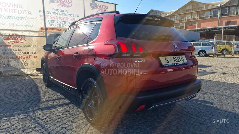 Peugeot 2008 GT-LINE/AUT0MATIC