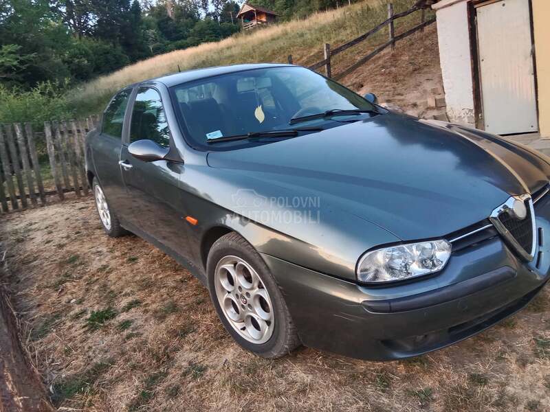 Alfa Romeo 156 