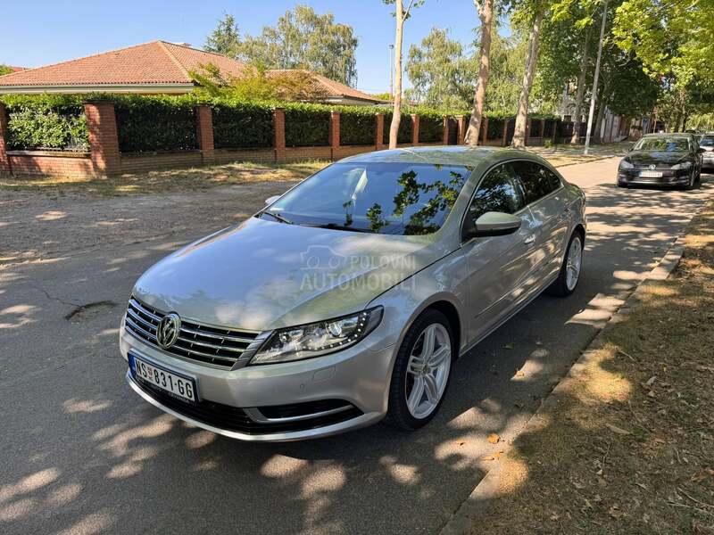 Volkswagen Passat CC 2.0 DSG