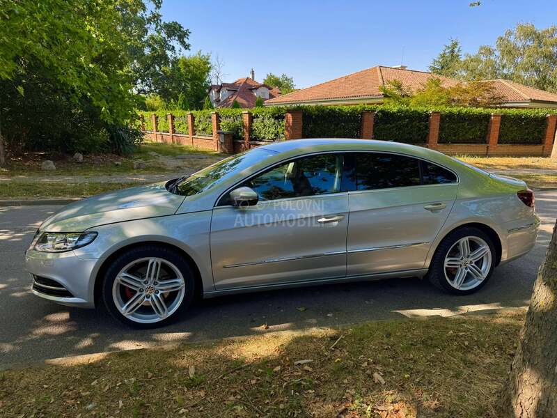 Volkswagen Passat CC 2.0 DSG