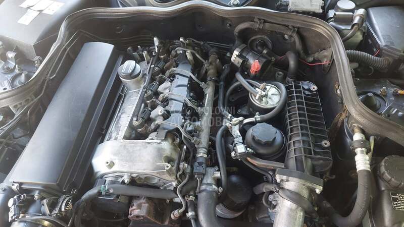 Mercedes Benz E 220 E 220 cdi