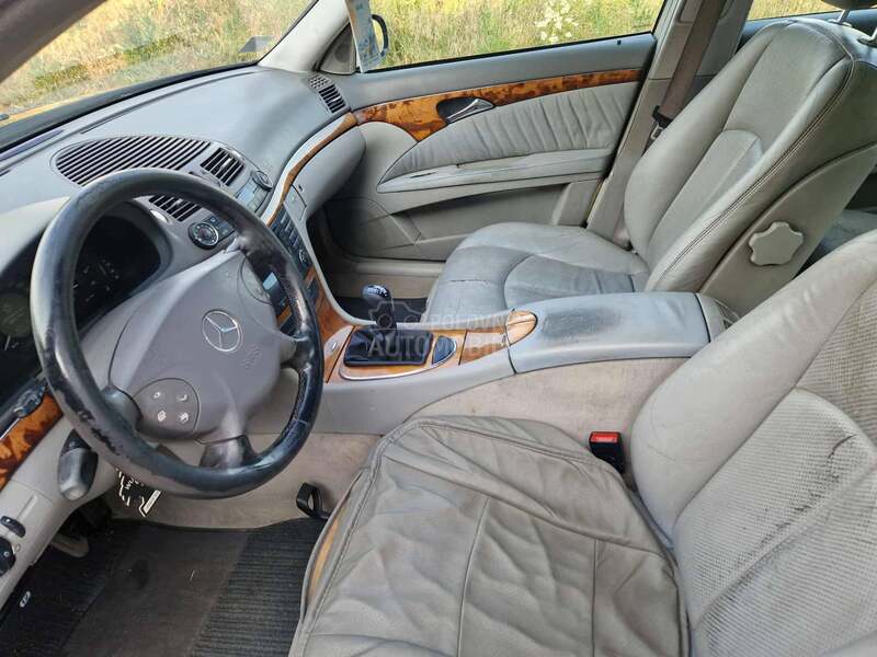 Mercedes Benz E 220 E 220 cdi
