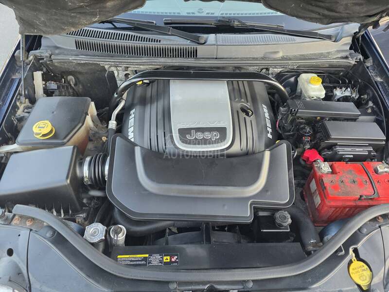 Jeep Grand Cherokee HEMI - teretno