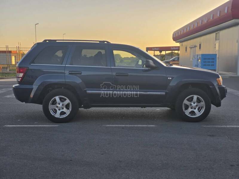 Jeep Grand Cherokee HEMI - teretno