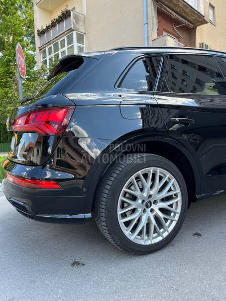 Audi Q5 S LINE 40TDI
