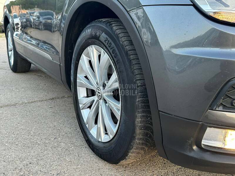 Volkswagen Tiguan 1.6TDI COMFORTLINE