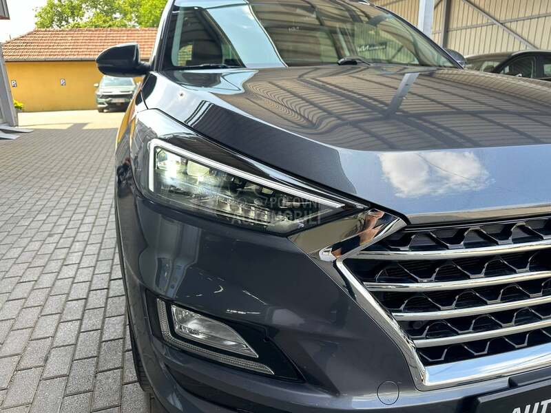Hyundai Tucson 1.6 CRDI A/T  4x4