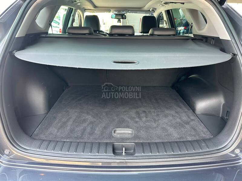 Hyundai Tucson 1.6 CRDI A/T  4x4