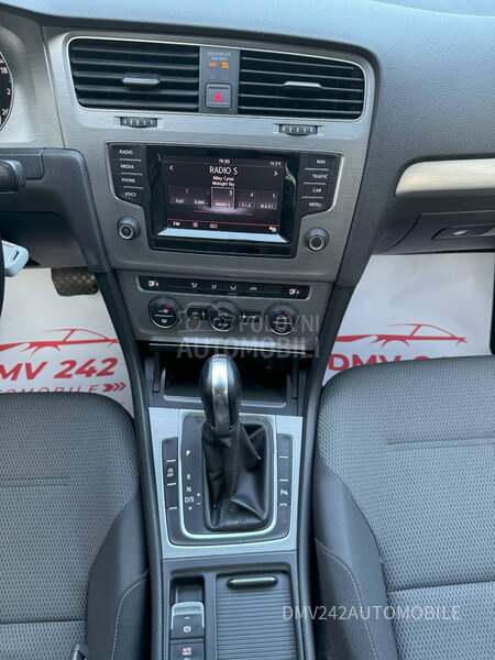 Volkswagen Golf 7 LED A UTOMATIK