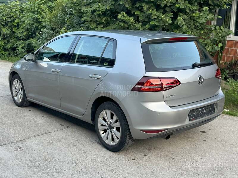 Volkswagen Golf 7 LED A UTOMATIK
