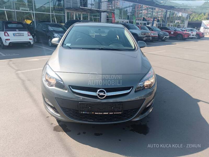 Opel Astra J 1.4 Turbo