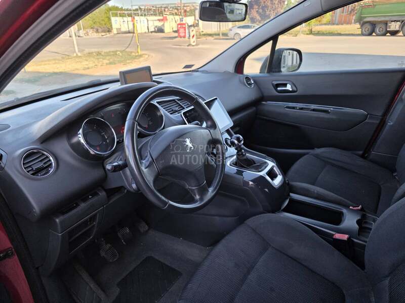 Peugeot 5008 1.6 HDI