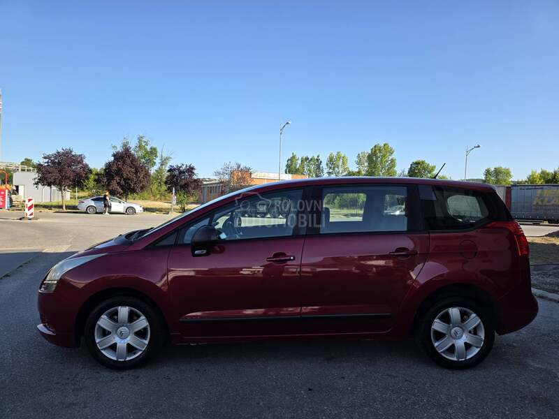 Peugeot 5008 1.6 HDI