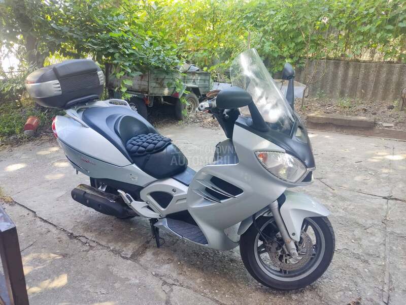 Malaguti Spider Max GT500