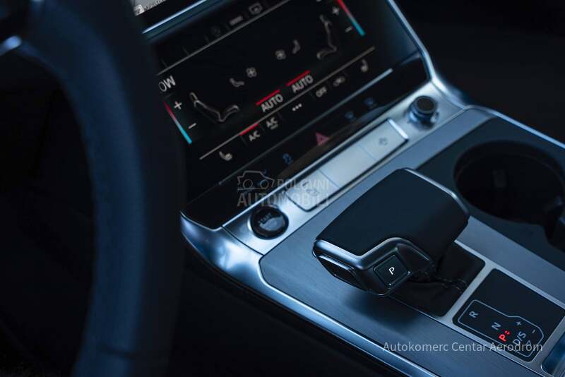 Audi A6 Limuzina