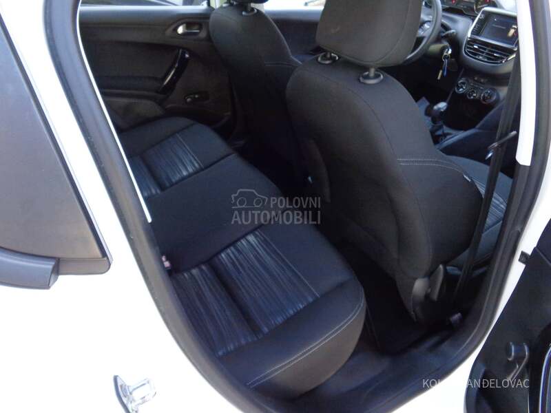 Peugeot 208 1.5 HDI 12/2019 NOV.