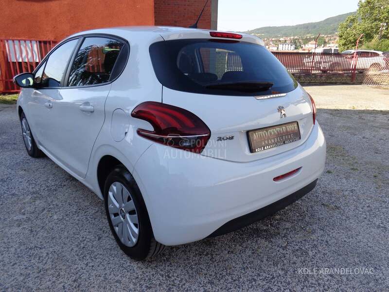 Peugeot 208 1.5 HDI 12/2019 NOV.