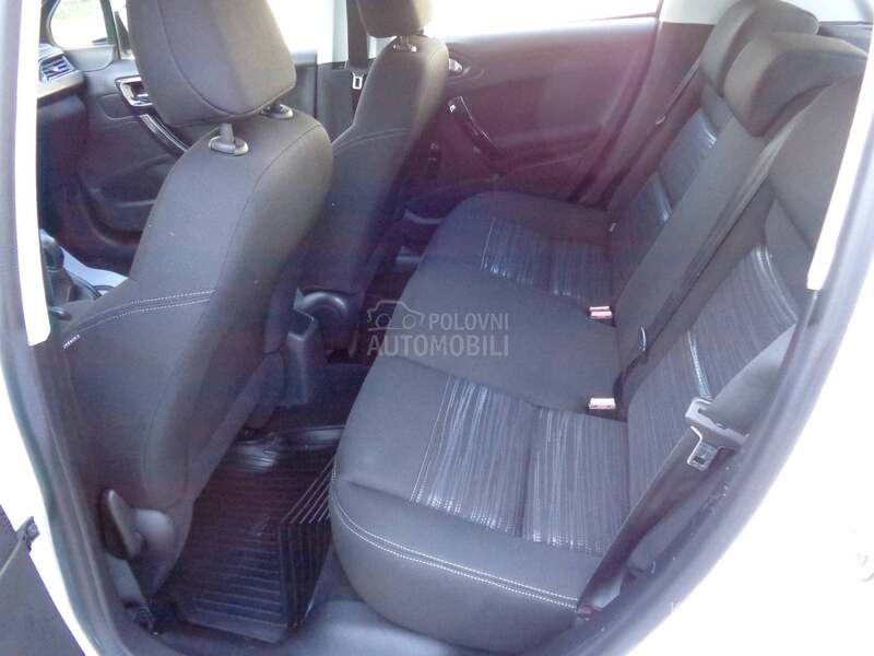 Peugeot 208 1.5 HDI 12/2019 NOV.
