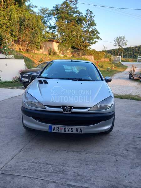 Peugeot 206 