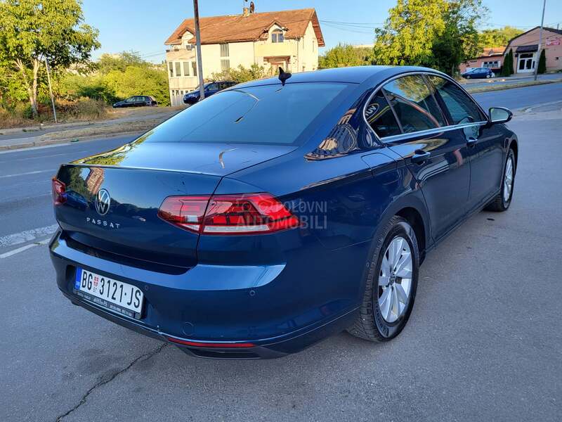 Volkswagen Passat B8 VLSNIK T0P STANJE