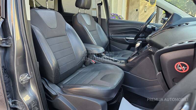 Ford Kuga 