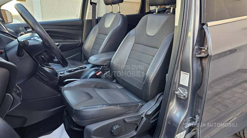 Ford Kuga 