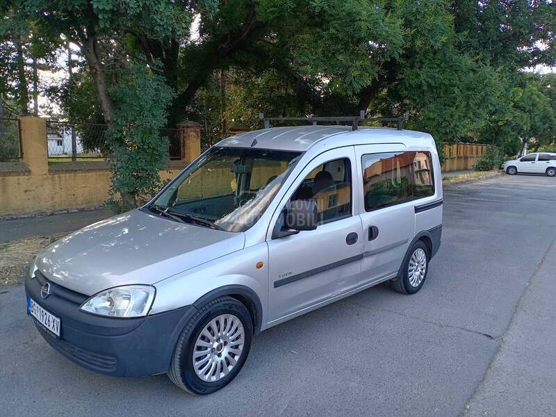 Opel Combo 